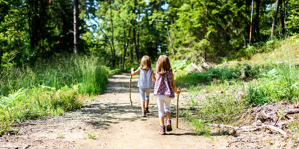 Millcreek Gardens-Salt Lake City-Utah-Engaging Your Kids with Nature in Utah-kids hiking